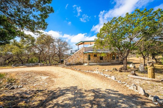 125 Turkey Trot, Hunt, TX 78024