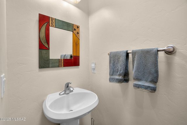 47 Calle Maria Elena, Tubac, AZ 85646