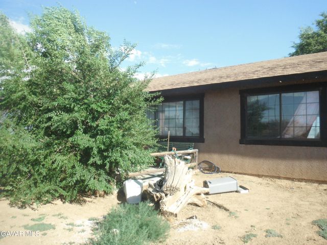 9200 Manzanita Avenue, California City, CA 93505