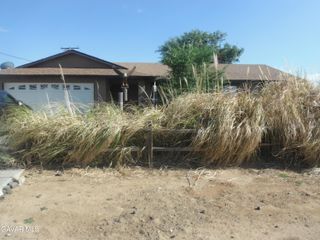 9200 Manzanita Avenue, California City, CA 93505