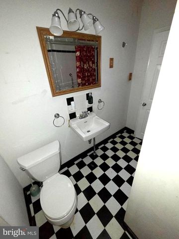 2834 S FRANKLIN ST, Philadelphia, PA 19148