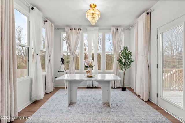 4642 Golden Eagle Dr, Louisville, KY 40245