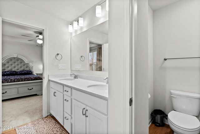 4642 Golden Eagle Dr, Louisville, KY 40245