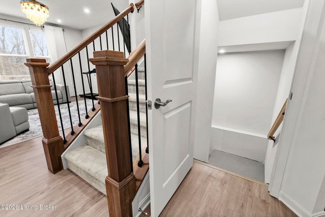 4642 Golden Eagle Dr, Louisville, KY 40245