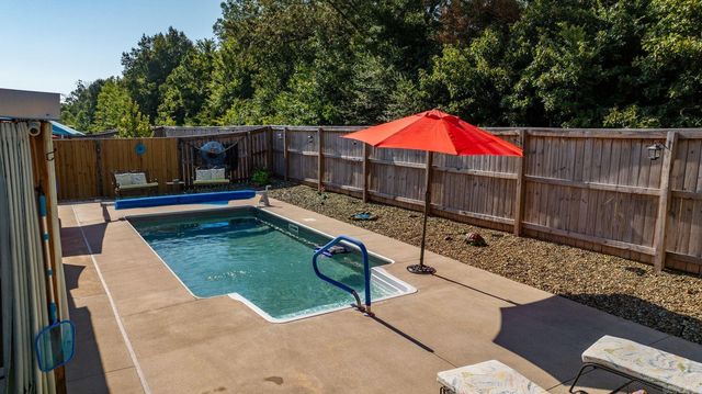 1015 OKeefe Avenue, Conway, AR 72032