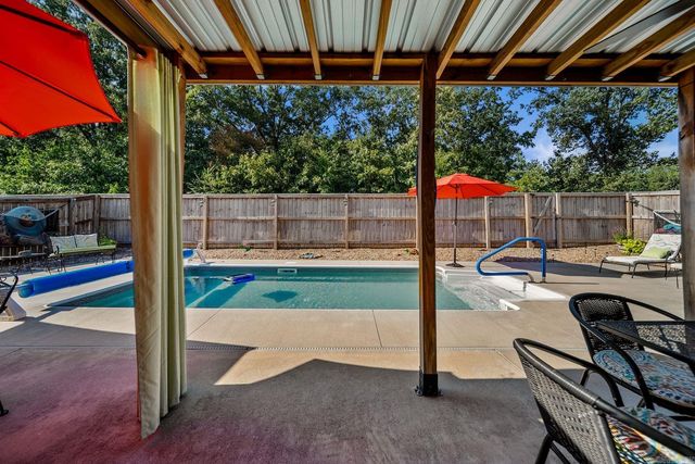 1015 OKeefe Avenue, Conway, AR 72032