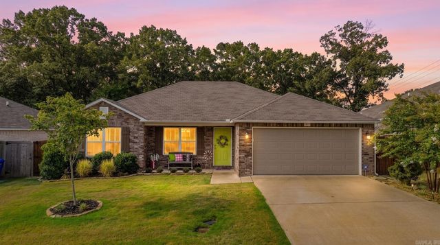 1015 OKeefe Avenue, Conway, AR 72032