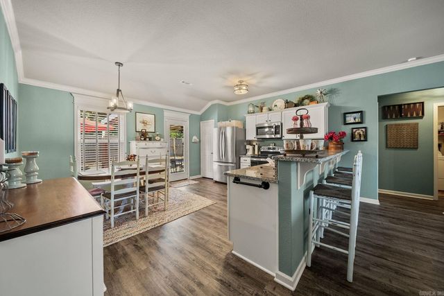 1015 OKeefe Avenue, Conway, AR 72032