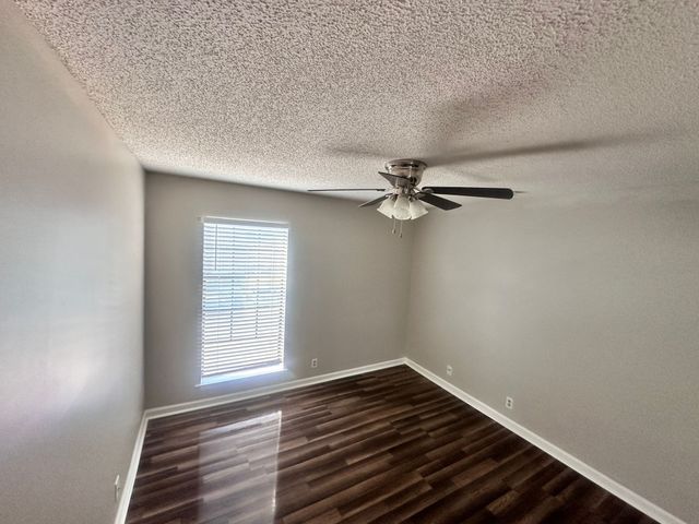 129 Brooke Castle Dr, Hermitage, TN 37076