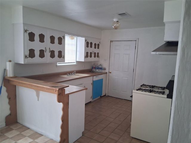 3513 Rockingham Street, Houston, TX 77051
