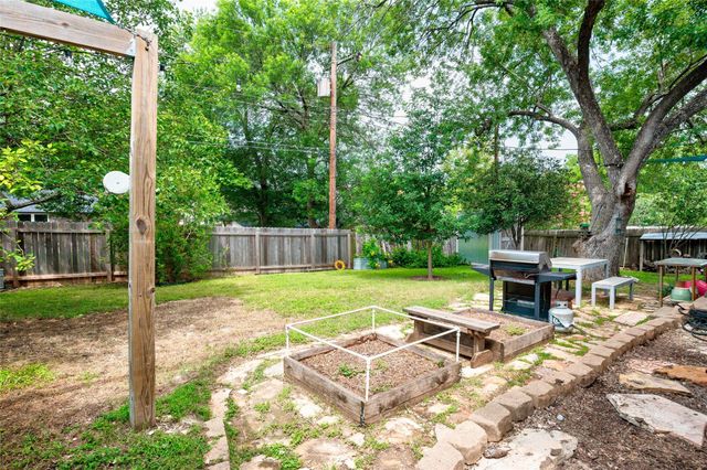 5508 Chadwyck DR, Austin, TX 78723