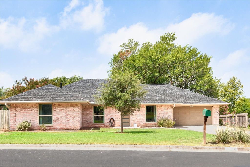 5508 Chadwyck DR, Austin, TX 78723