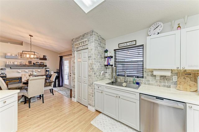 22120 26TH AVENUE E, Bradenton, FL 34211