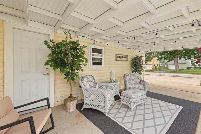 731 E ROOSEVELT STREET, Appleton, WI 54911