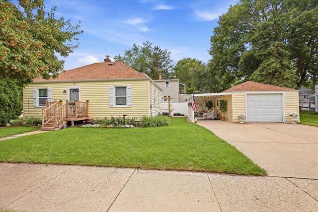 731 E ROOSEVELT STREET, Appleton, WI 54911