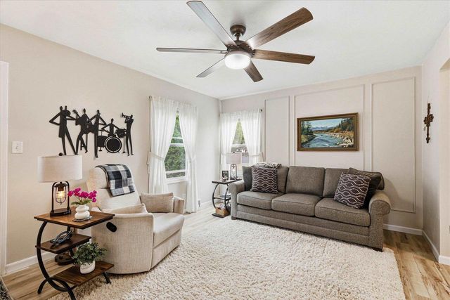 731 E ROOSEVELT STREET, Appleton, WI 54911