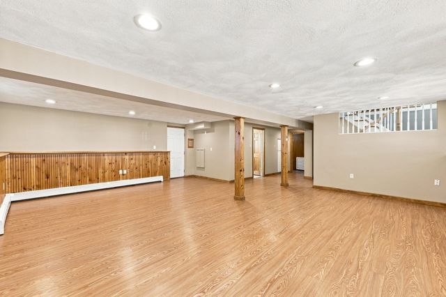 8 Victory Rd, Billerica, MA 01862