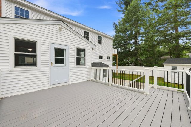8 Victory Rd, Billerica, MA 01862