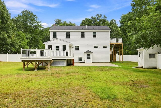 8 Victory Rd, Billerica, MA 01862