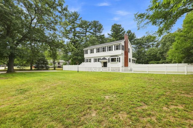 8 Victory Rd, Billerica, MA 01862