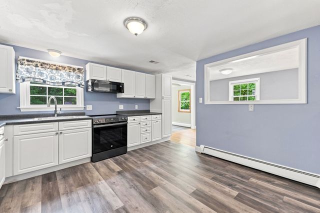 8 Victory Rd, Billerica, MA 01862