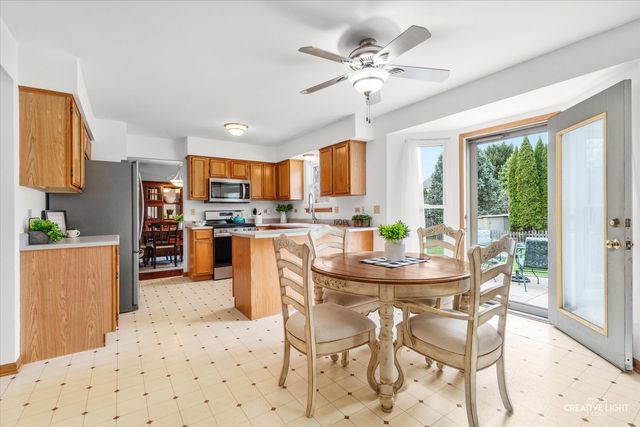 24150 Golden Sunset Drive, Plainfield, IL 60585