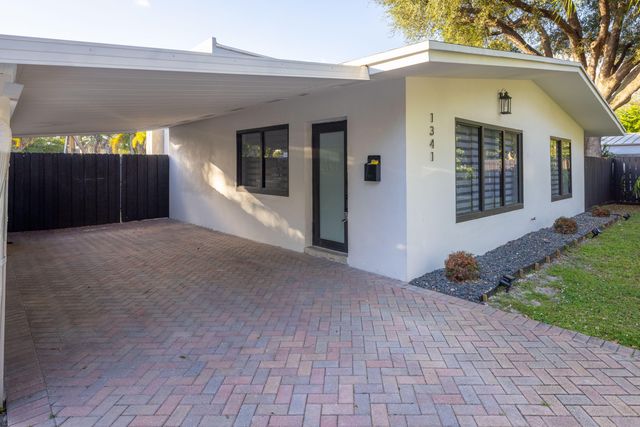 1341 SE 10th Avenue, Fort Lauderdale, FL 33316