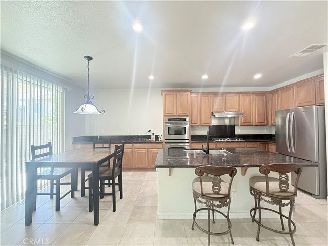 14551 Sleepy Creek, Eastvale, CA 92880