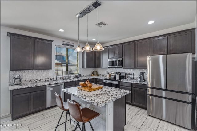 17555 W MONTE LINDO Lane, Surprise, AZ 85387