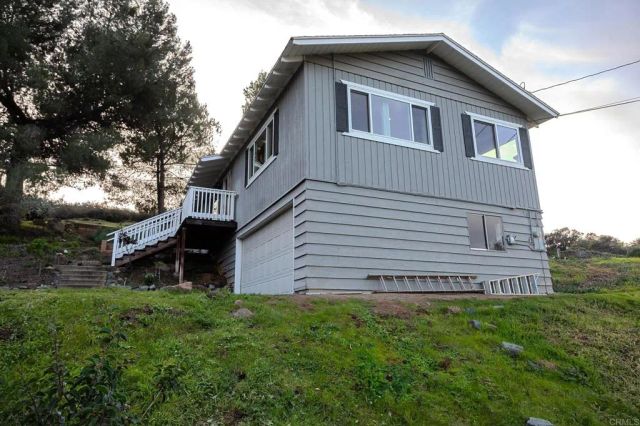 751 S Grade Road, Alpine, CA 91901