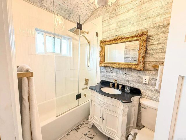 751 S Grade Road, Alpine, CA 91901