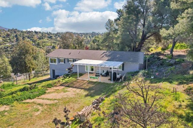 751 S Grade Road, Alpine, CA 91901