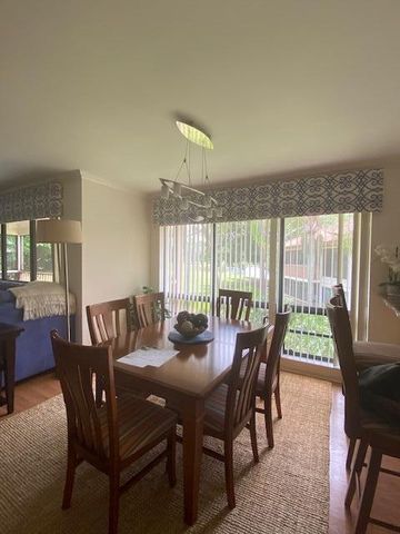 428 Brackenwood Lane S, Palm Beach Gardens, FL 33418