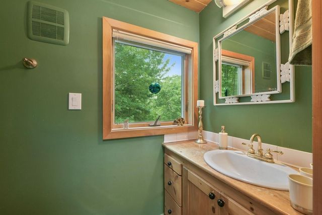 906 Shedd Hill Road, Stoddard, NH 03464