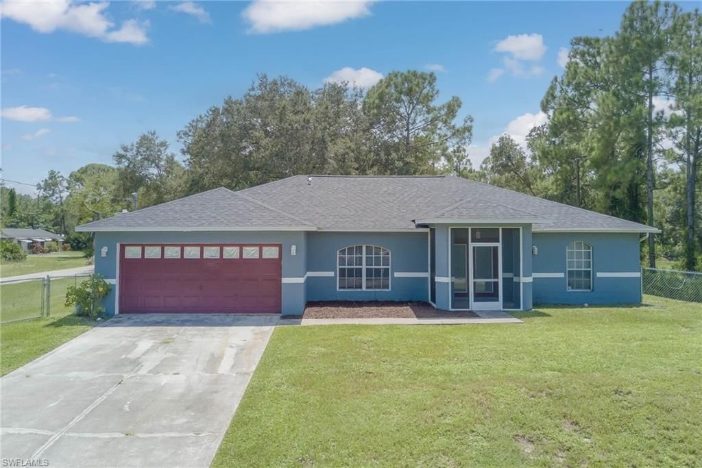2506 E 23rd ST, Alva, FL 33920