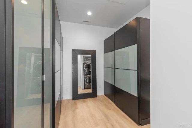 1645 Noma Lane, Encinitas, CA 92024