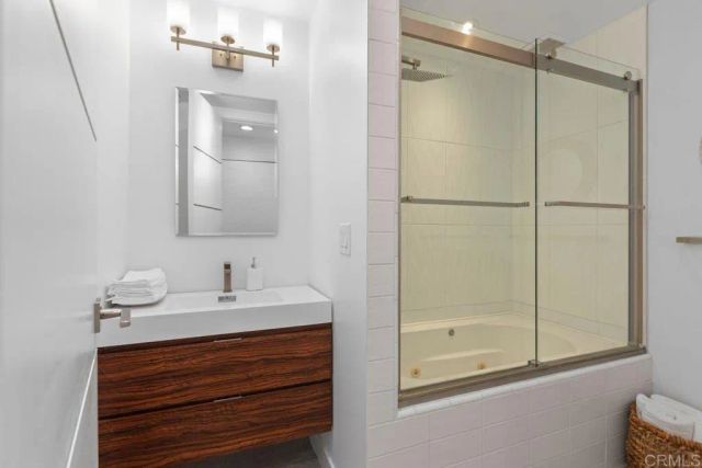 1645 Noma Lane, Encinitas, CA 92024