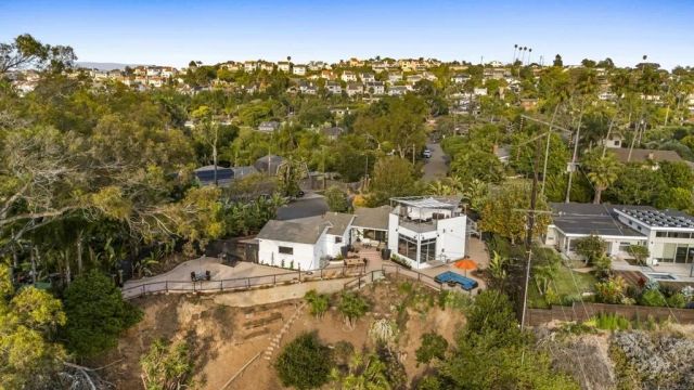 1645 Noma Lane, Encinitas, CA 92024