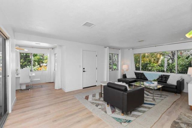 1645 Noma Lane, Encinitas, CA 92024