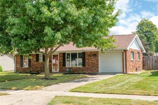 220 N Brown School Road, Vandalia, OH 45377