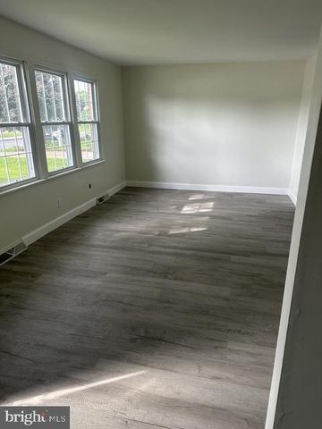 103 GARY AVE, Carneys Point, NJ 08069