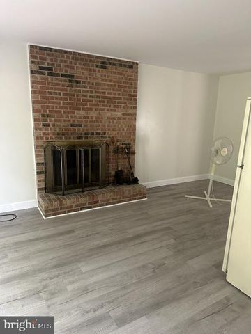 103 GARY AVE, Carneys Point, NJ 08069