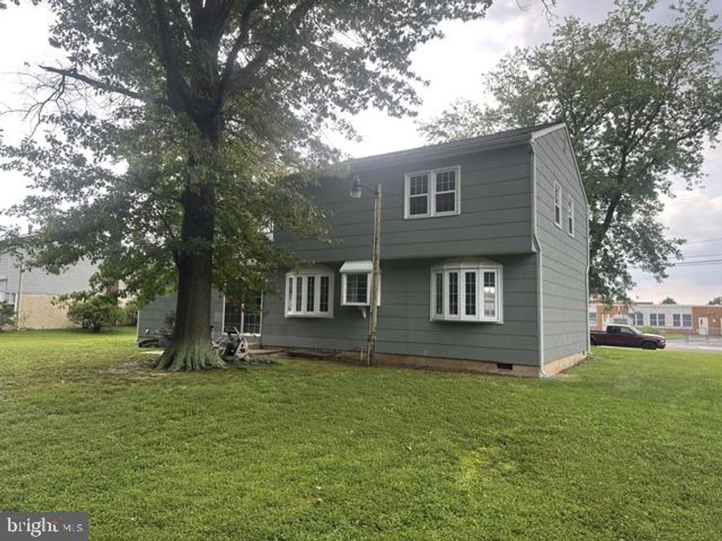 103 GARY AVE, CARNEYS POINT, NJ 08069 — photo 4