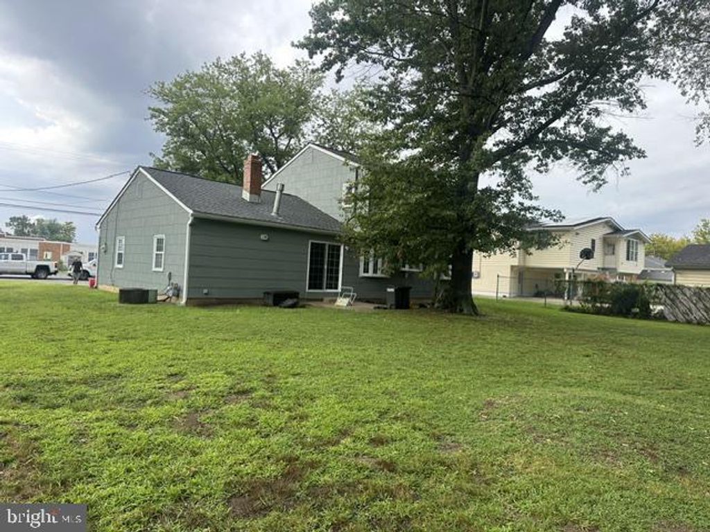 103 GARY AVE, CARNEYS POINT, NJ 08069 — photo 5