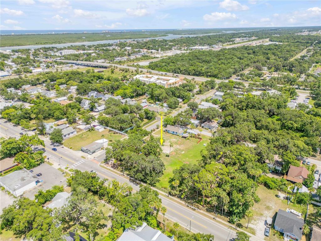 Image 19 of property listing at 108 S MYRTLE AVENUE, New Smyrna Beach, FL 32168