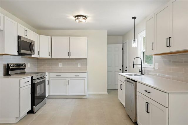 2217 N 83rd Street, Kansas City, KS 66109