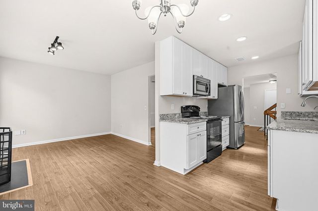 11736 DECADE CT, Reston, VA 20191