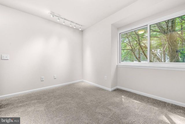 11736 DECADE CT, Reston, VA 20191