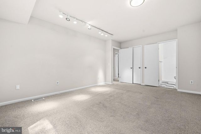 11736 DECADE CT, Reston, VA 20191