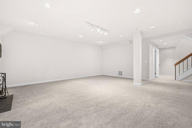 11736 DECADE CT, Reston, VA 20191